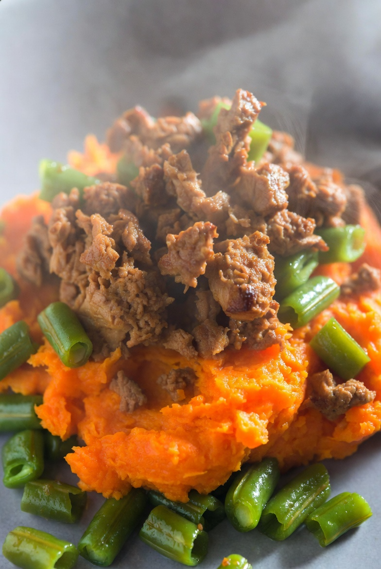 Hearty Chicken, Rice & Carrot Bowl